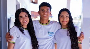 Estudantes que tiverem pontuação alta na Redação do Enem serão premiados